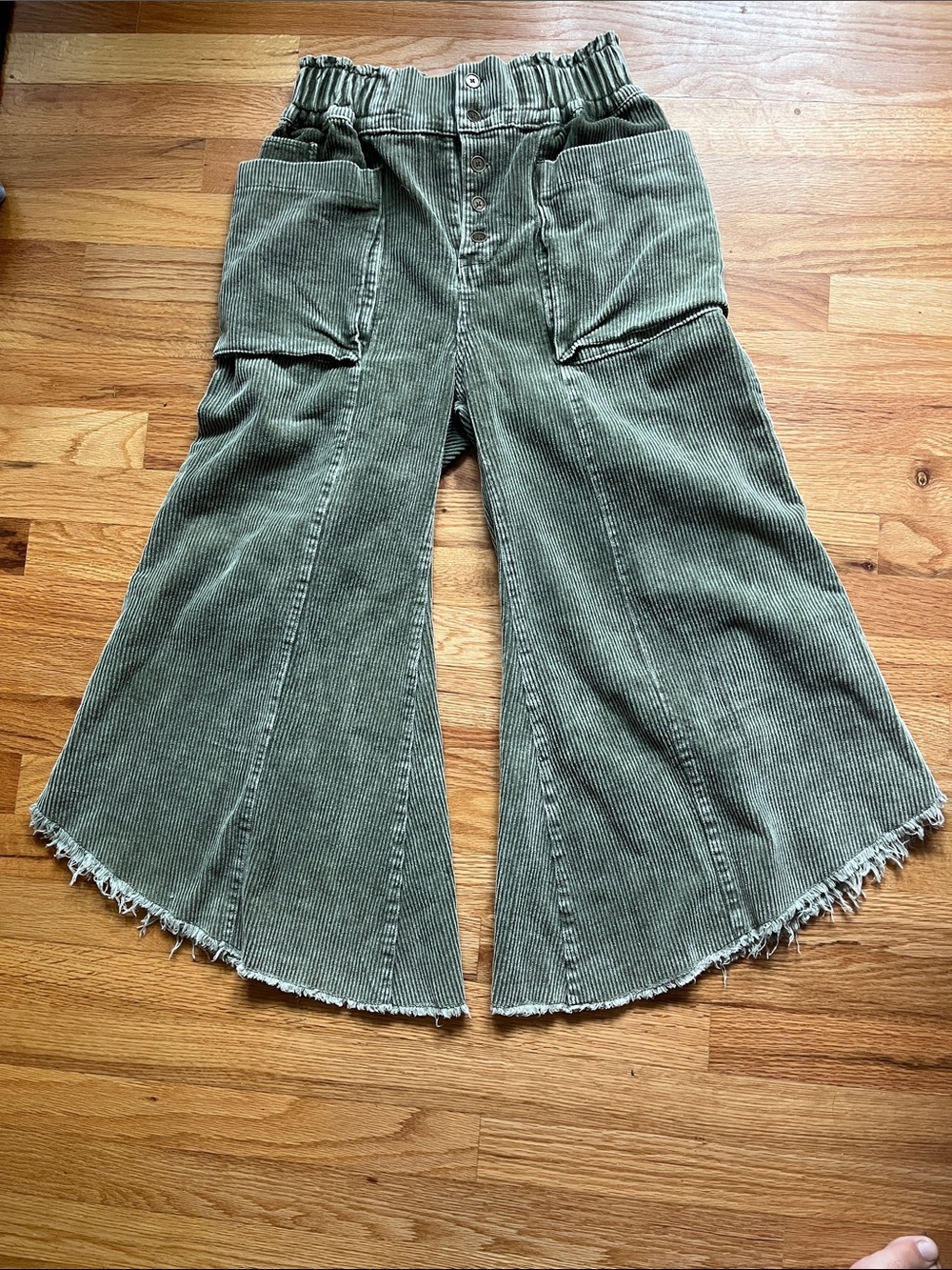 Wide Leg Olive Green Corduroy Cropped Pants